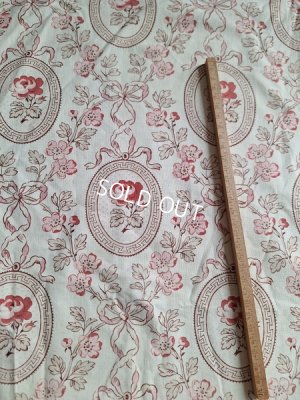 画像23: アンティークローズガーランド柄生地