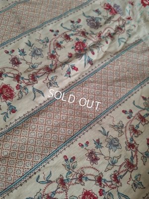 画像15: アンティーク花柄カーテン
