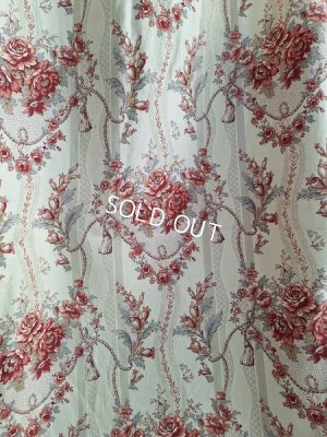 画像2: ローズ柄カーテン
