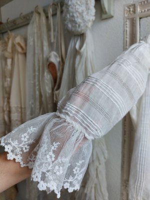 画像14: アンティークレースボディス