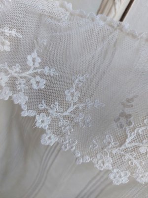 画像8: アンティークレースボディス