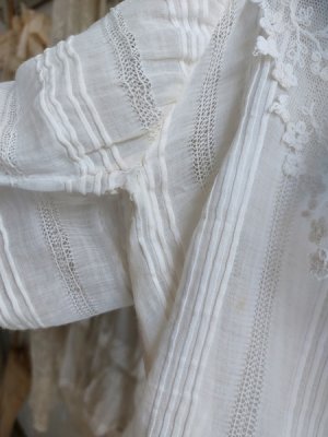 画像25: アンティークレースボディス