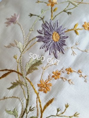 画像2: シルク刺繍ハンキーケース