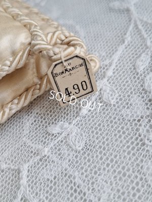 画像9: シルク刺繍ハンキーケース