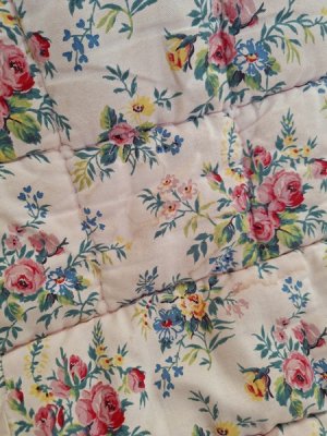 画像8: フレンチローズ柄キルト