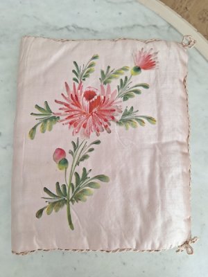 画像2: 花柄シルクハンキーケース