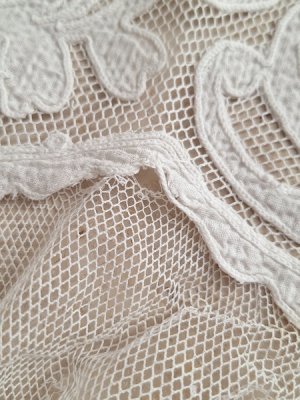 画像22: アンティークコ―ネリー刺繍ペアカーテン
