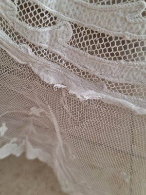 画像11: アンティークコ―ネリー刺繍ペアカーテン
