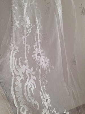 画像34: アンティークコ―ネリー刺繍ペアカーテン